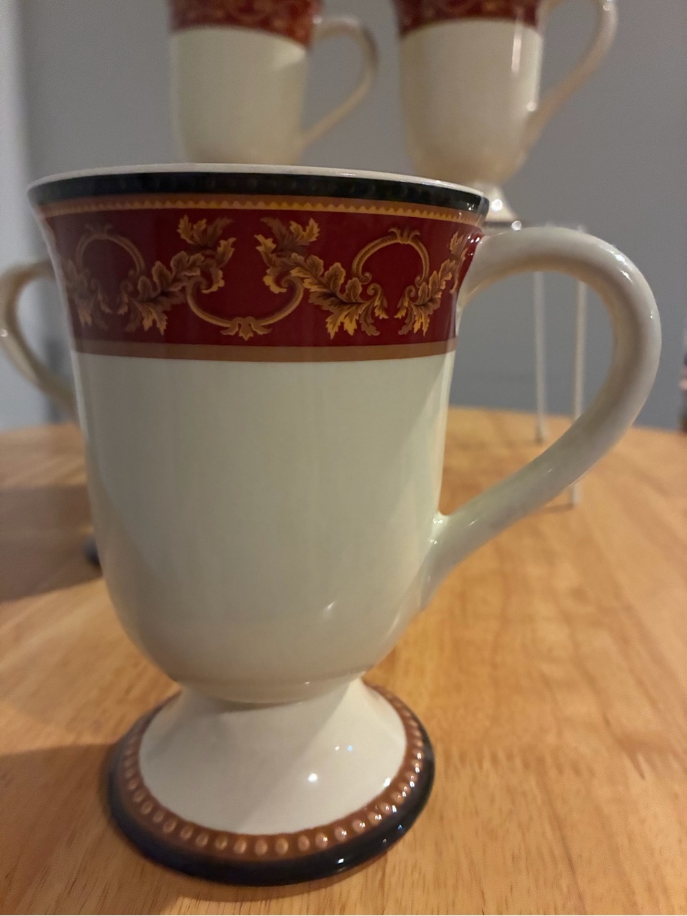 4 Vintage Raymond Waiter Pedestal Coffee Cups - Picture 2 of 5